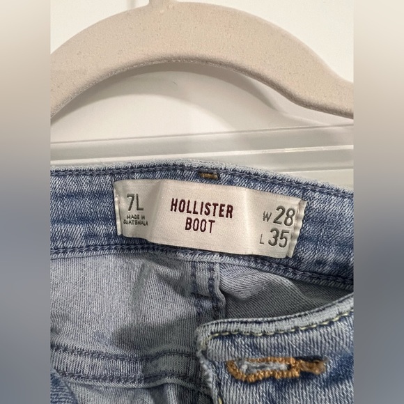 Hollister Boot Cut Jeans - Picture 2 of 3